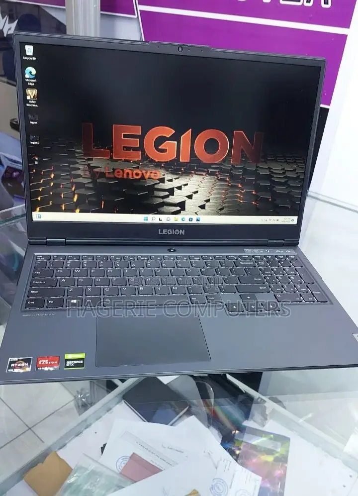 New Laptop Lenovo Legion 5 8GB AMD Ryzen 5 SSD 256GB