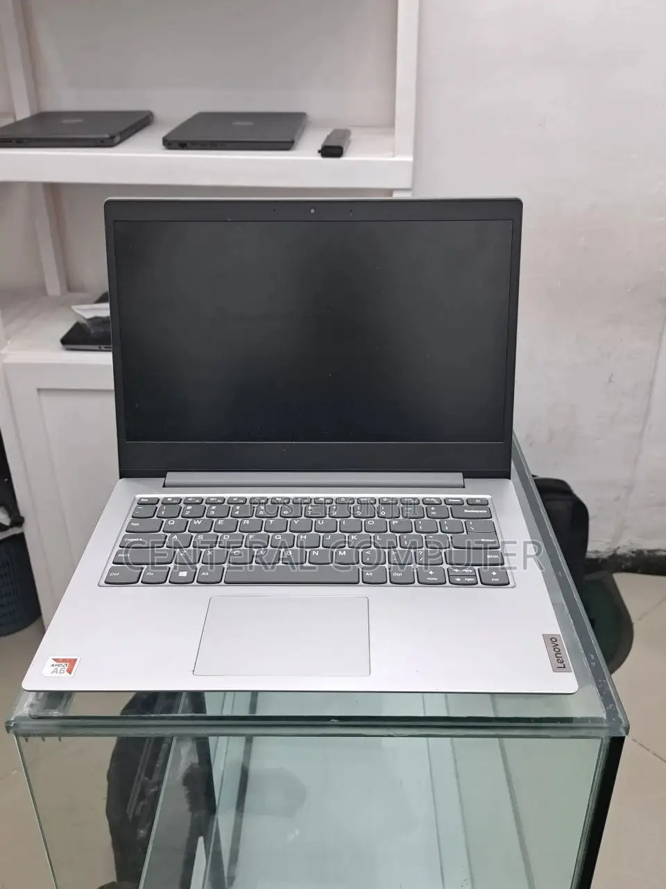 New Laptop Lenovo Ideapad 3 4GB Intel Core I3 SSD 60GB