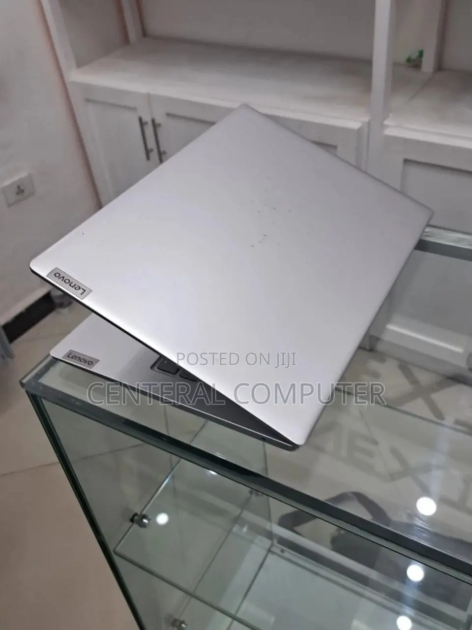 New Laptop Lenovo Ideapad 3 4GB Intel Core I3 SSD 60GB