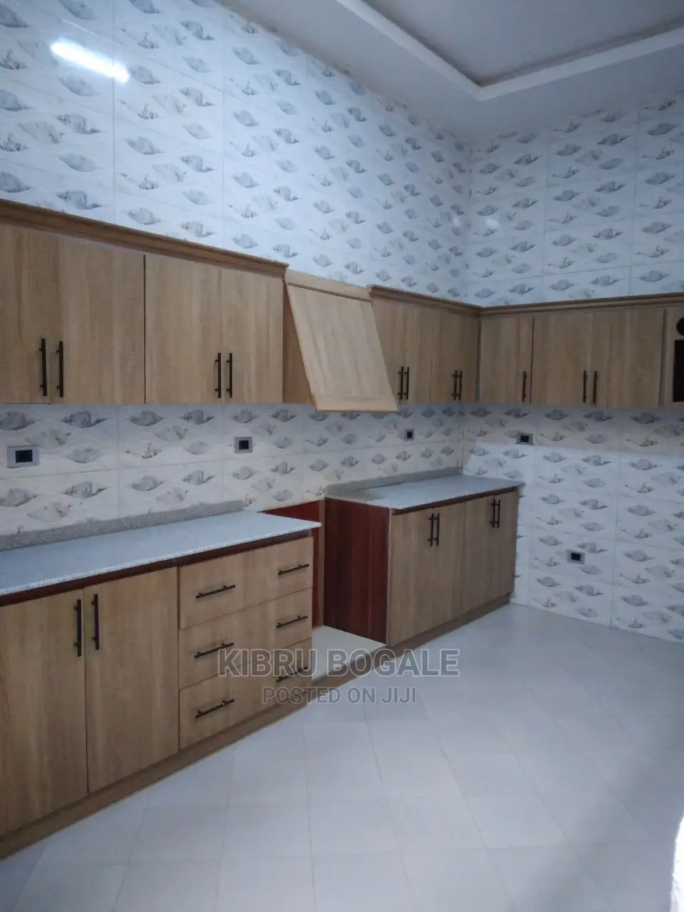 3bdrm Villa in Samit, Bole for Sale