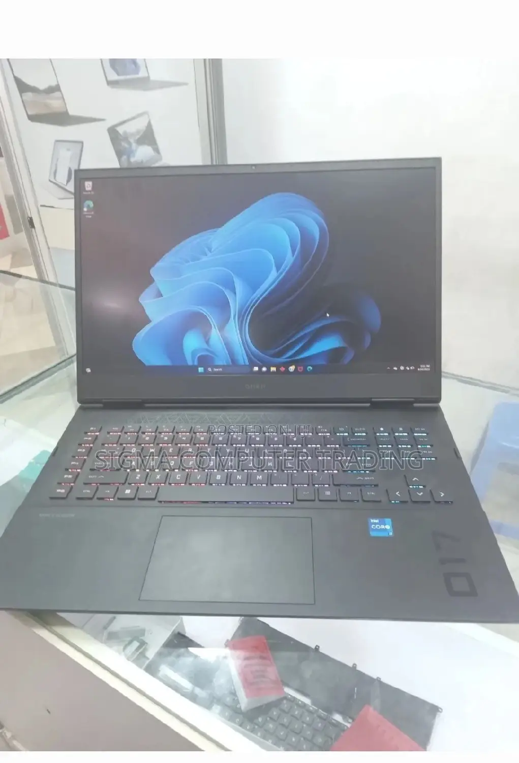 New Laptop HP Omen 17 16GB Intel Core I7 SSD 1T