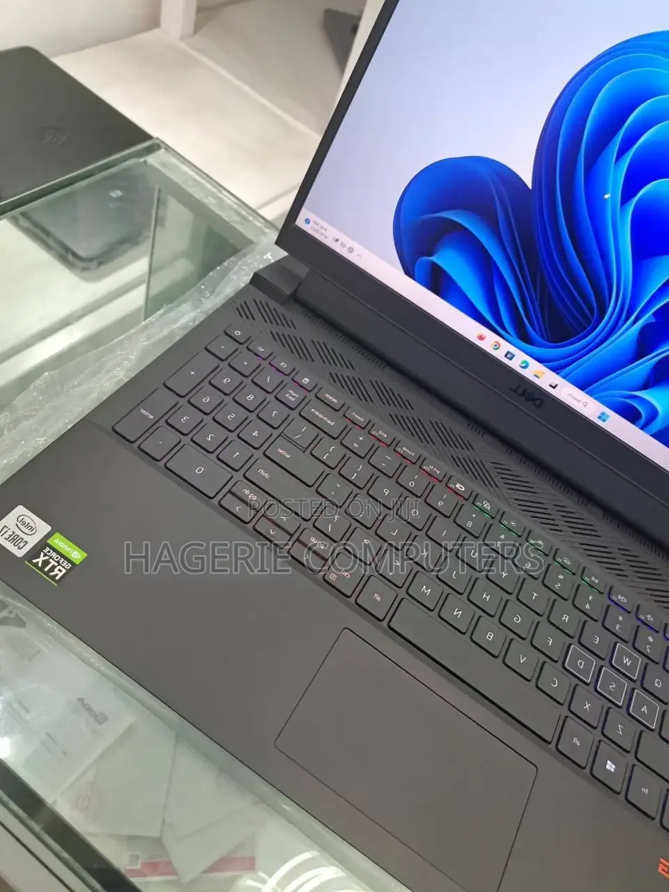 New Laptop Dell G15 5511 16GB Intel Core i7 SSD 512GB