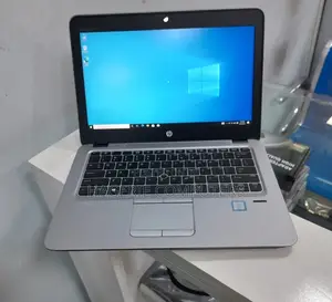 Laptop HP EliteBook 820 G4 8GB Intel Core I5 SSD 256GB