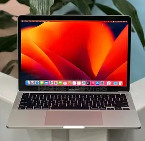 New Laptop Apple MacBook Pro 2020 M1 8GB Apple M1 Pro SSD 512GB
