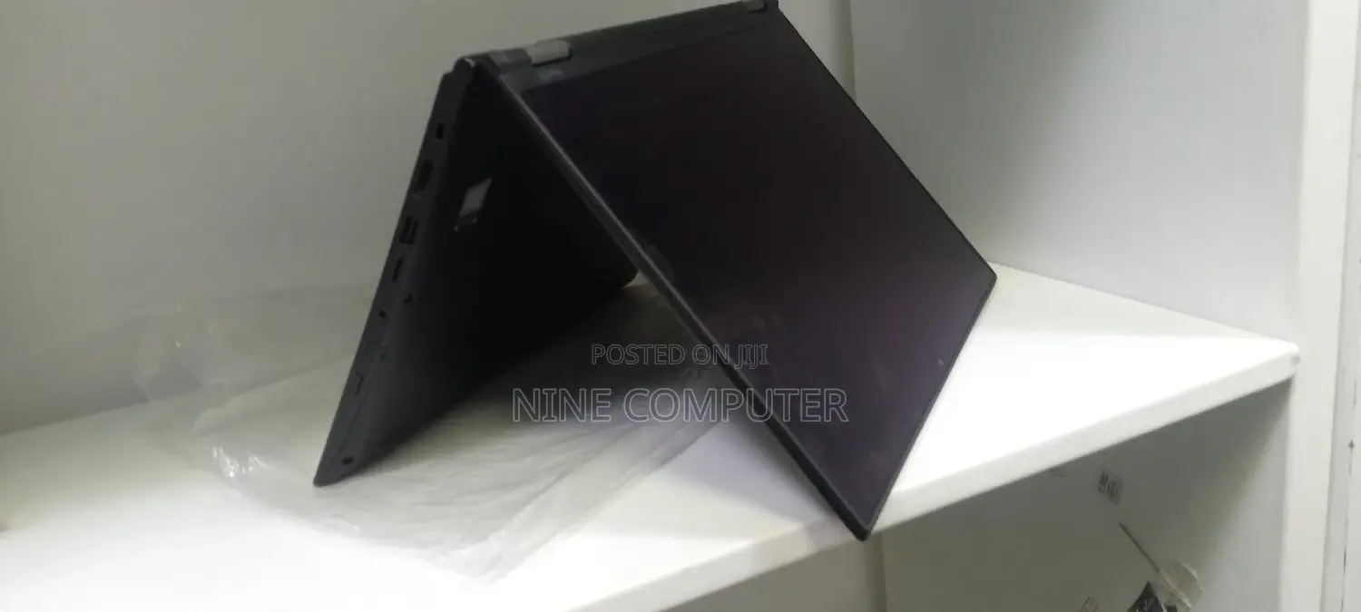 New Laptop Lenovo ThinkPad Yoga 370 8GB Intel Core I5 SSD 512GB