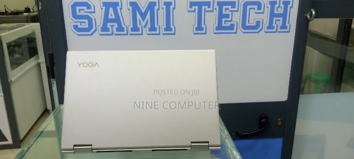 New Laptop Lenovo Yoga C740 12GB Intel Core I7 SSD 512GB