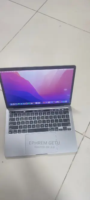 New Laptop Apple MacBook Pro M1 8GB Apple M1 SSD 256GB