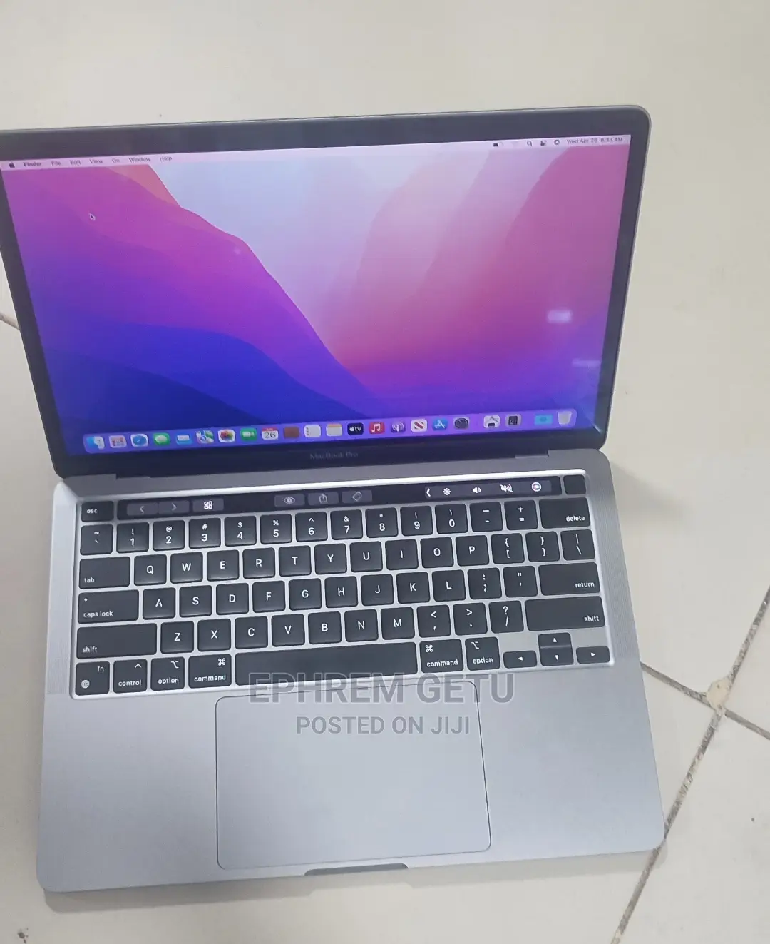 New Laptop Apple MacBook Pro M1 8GB Apple M1 SSD 256GB