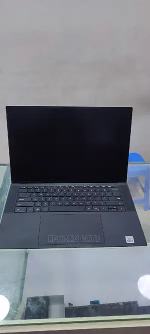 New Laptop Dell Inspiron 15 64GB Intel Core I7 SSD 1T