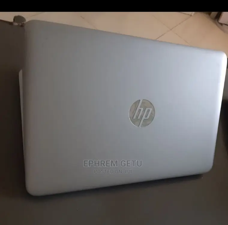 New Laptop HP EliteBook 820 4GB AMD A8 HDD 500GB