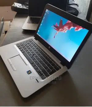 Photo - New Laptop HP EliteBook 820 4GB AMD A8 HDD 500GB