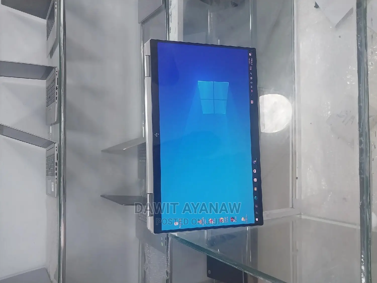 New Laptop HP Spectra 13 16GB Intel Core I7 SSD 512GB