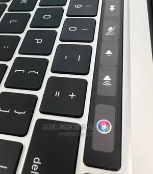 New Laptop Apple MacBook Air 2020 M1 8GB Intel Core I7 SSD 256GB