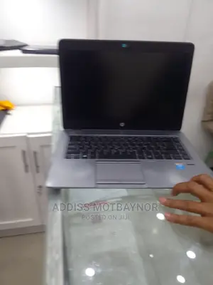 New Laptop HP 14-Dq1088wm 8GB Intel Core I7 HDD 1T