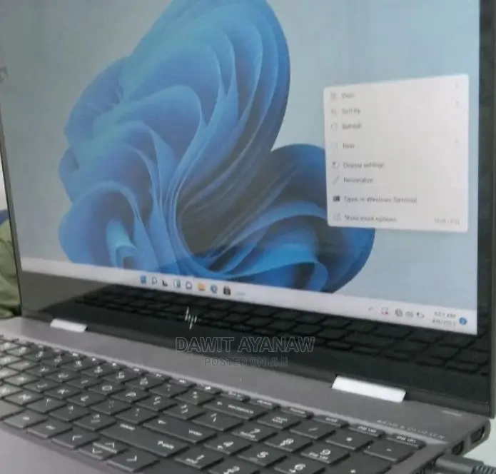 New Laptop HP Envy X360 8GB AMD Ryzen 7 SSD 512GB