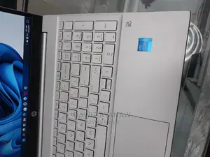 New Laptop HP Pavilion 15 12GB Intel Core I5 SSD 512GB