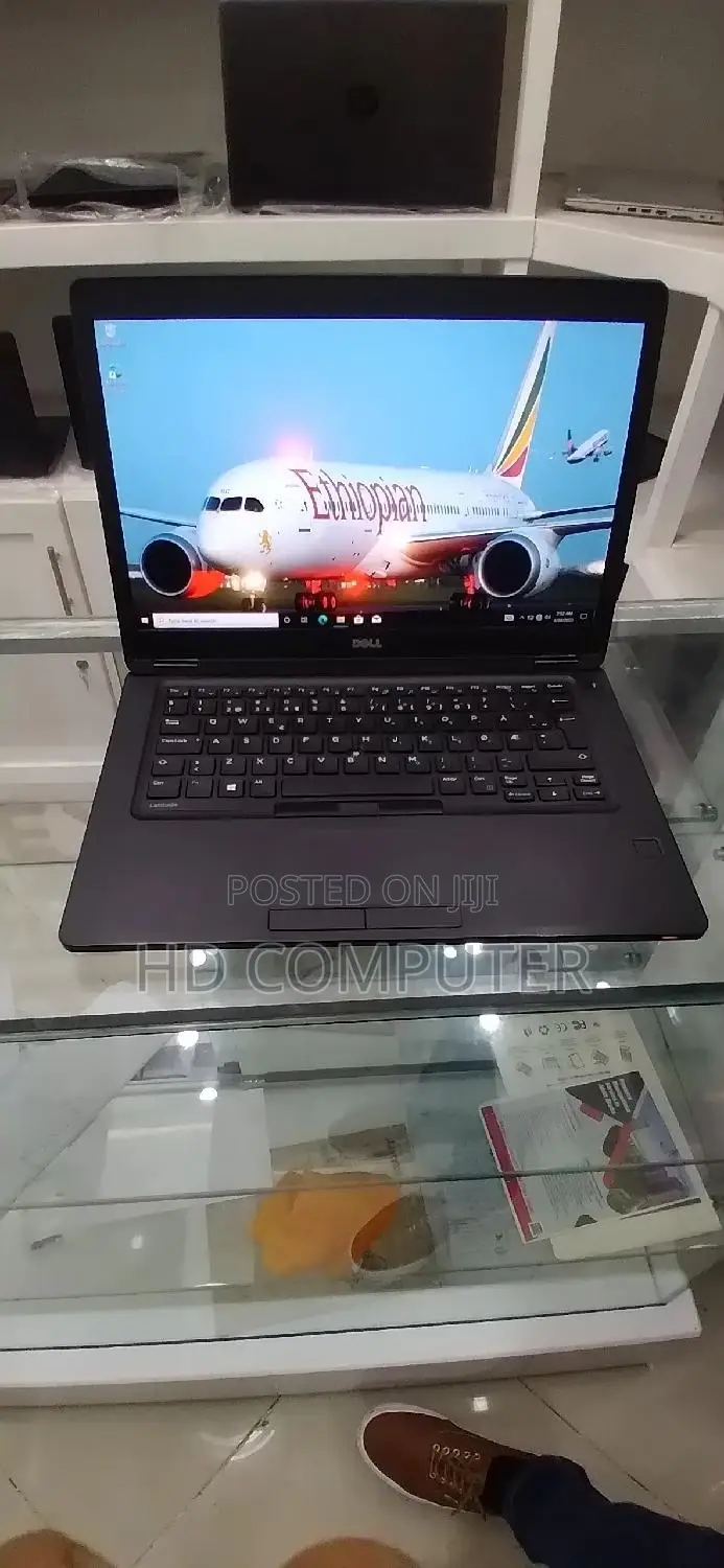 New Laptop Dell Latitude 12 7250 4GB Intel Core I5 SSD 500GB