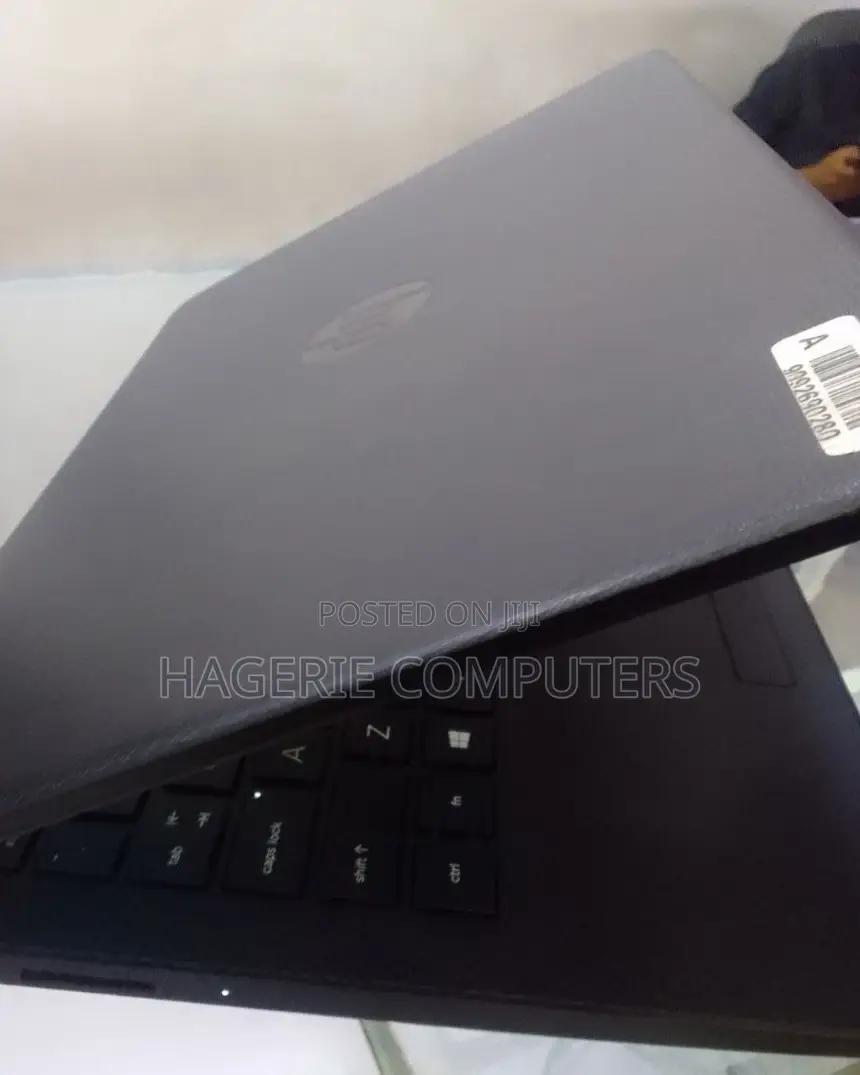 New Laptop HP 8GB Intel Core I5 SSD 256GB