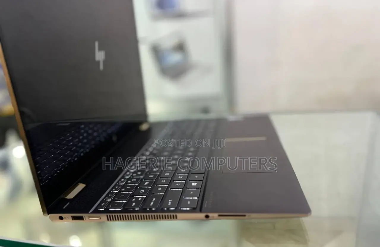 New Laptop HP Spectre X360 13 16GB Intel Core I7 SSD 512GB