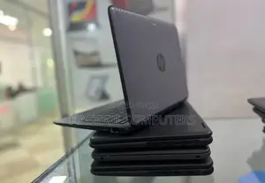 New Laptop HP X2 8GB Intel Core I5 SSD 256GB