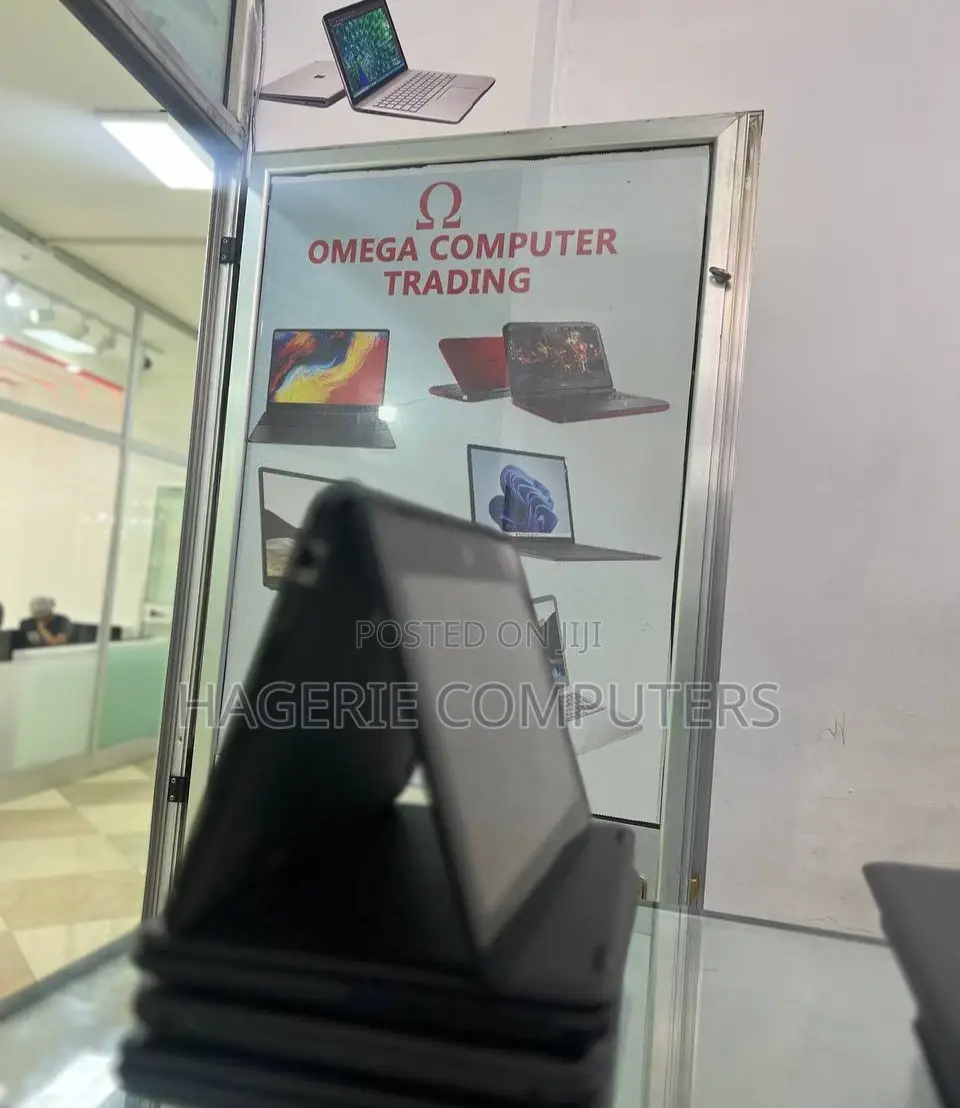 New Laptop HP X2 8GB Intel Core I5 SSD 256GB