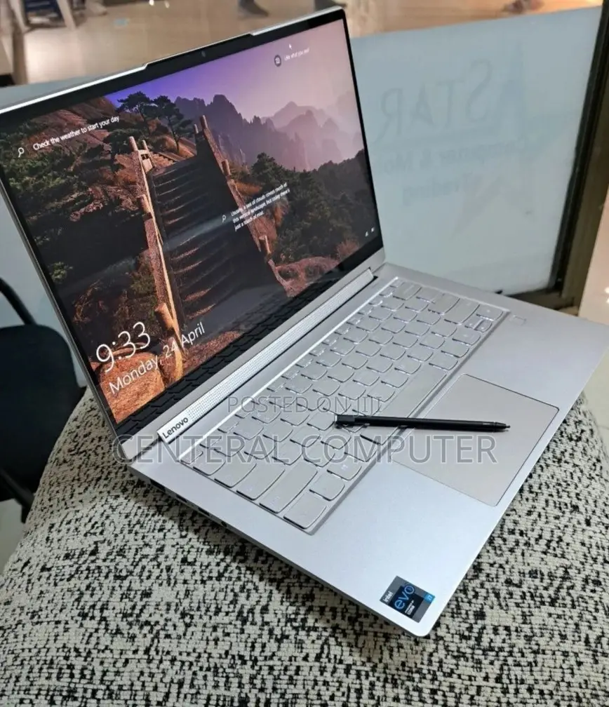 New Laptop Lenovo ThinkPad Yoga 370 16GB Intel Core I7 SSD 512GB