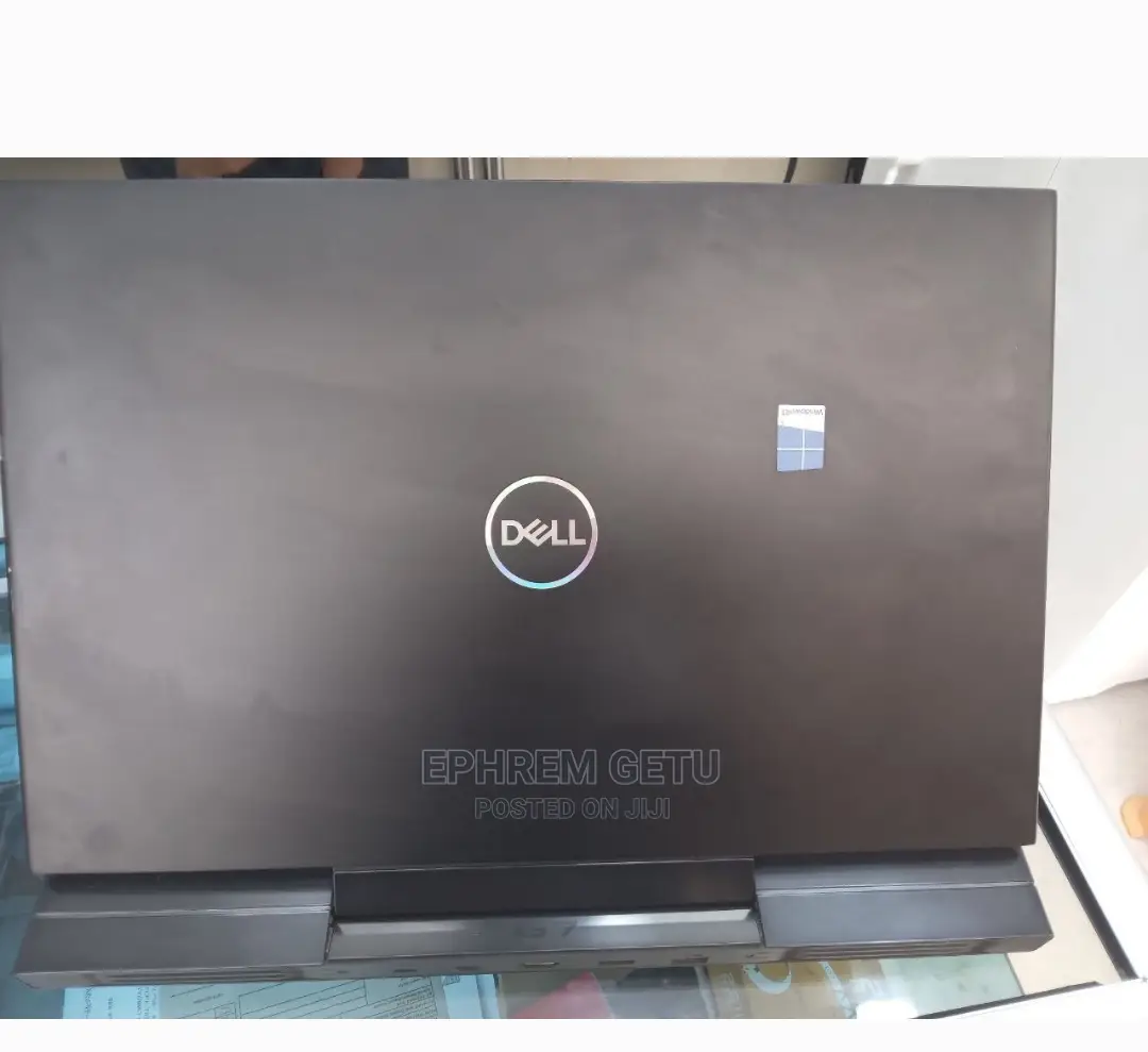 New Laptop Dell Inspiron 15 16GB Intel Core I7 SSD 1T