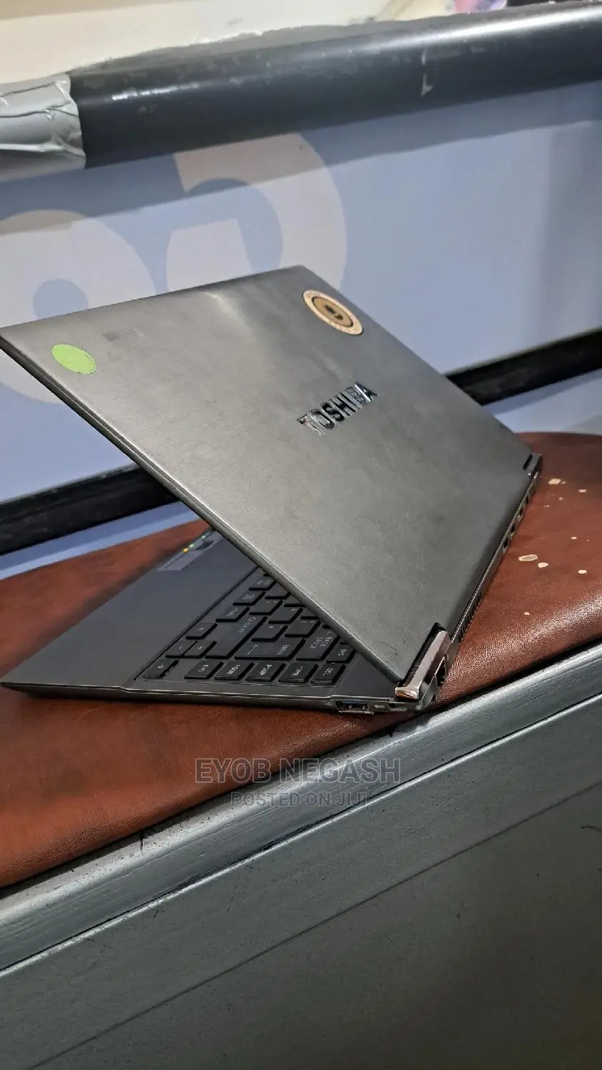 Laptop Toshiba Portege A30 4GB Intel Core I3 SSD 128GB