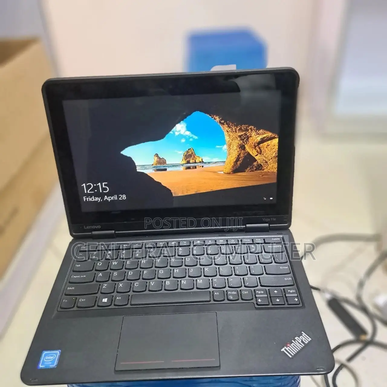 New Laptop Lenovo ThinkPad Yoga 4GB Intel Core I5 SSD 128GB