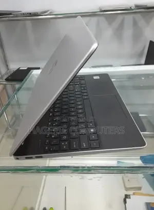 New Laptop HP Stream Notebook 8GB Intel Core I5 SSD 1T