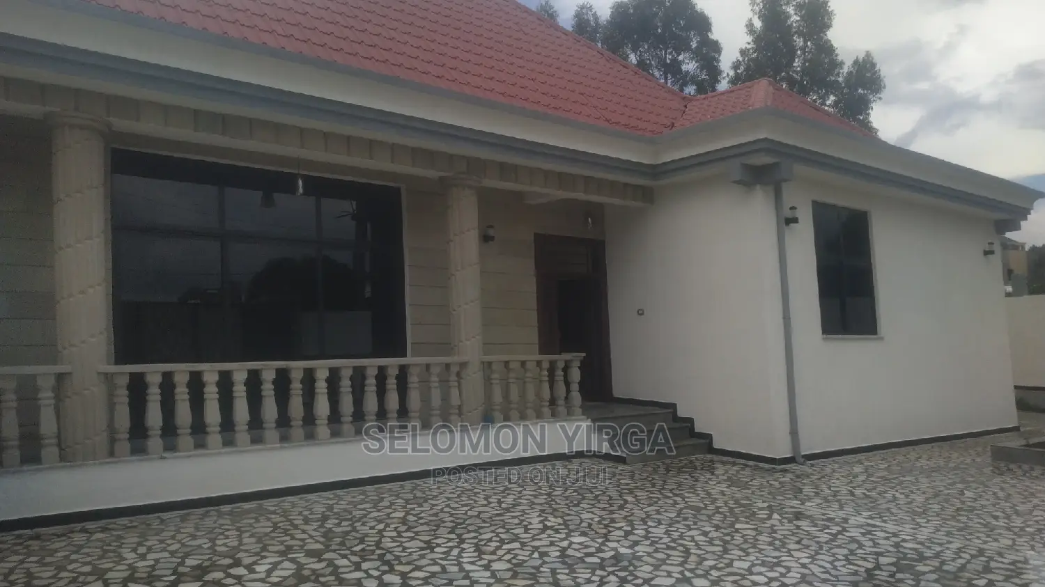 4bdrm House in Villa, Yeka for Sale