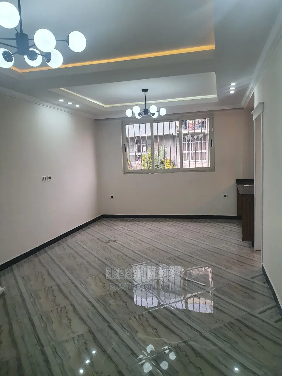 Furnished 4bdrm Apartment in Summit 72, Yeka for Sale