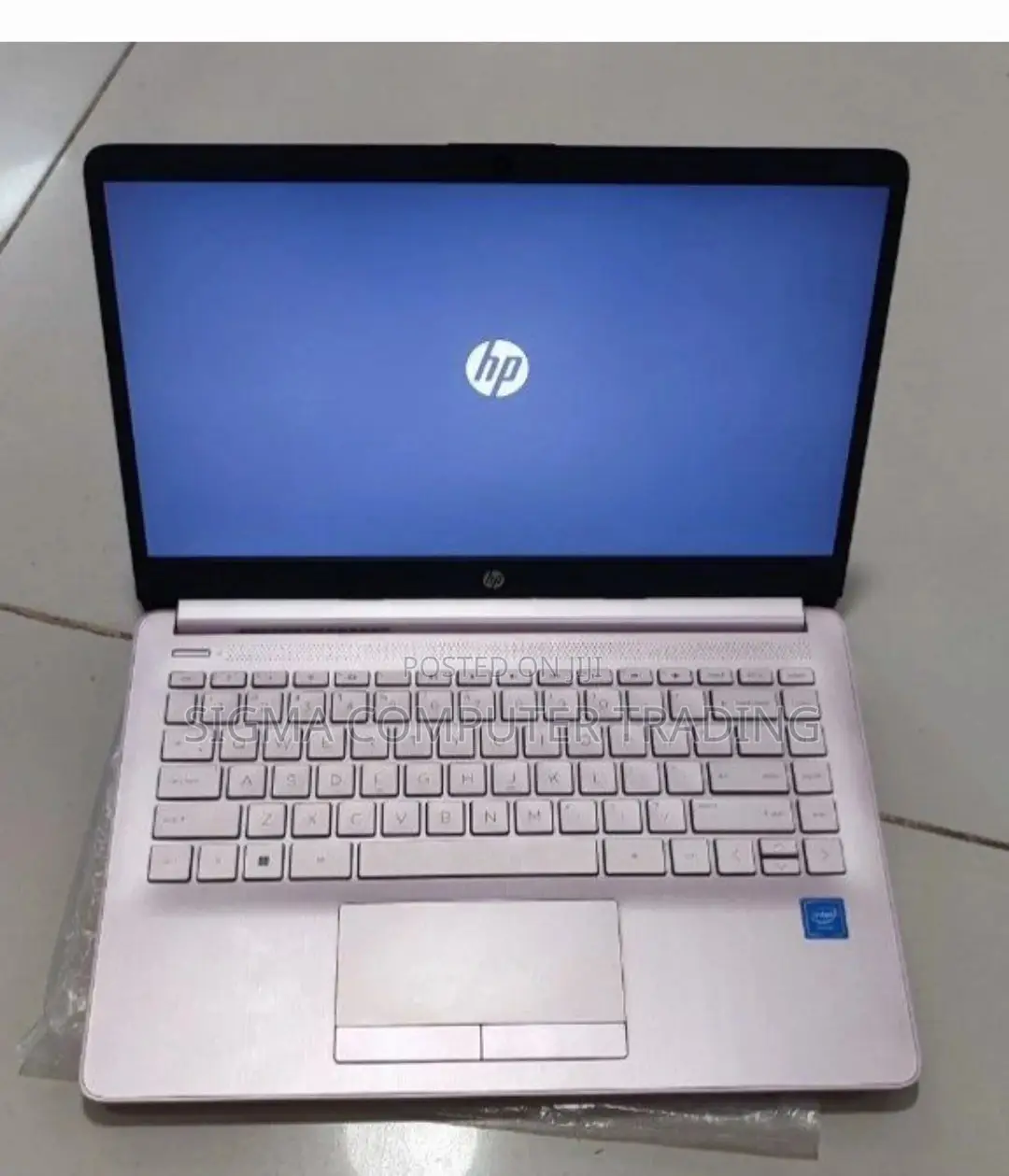 New Laptop HP Pavilion 13 4GB Intel Core 2 Quad SSD 60GB