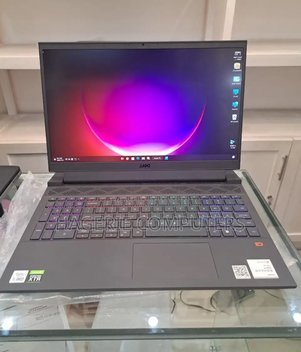 New Laptop Dell G15 5511 16GB Intel Core I7 SSD 512GB
