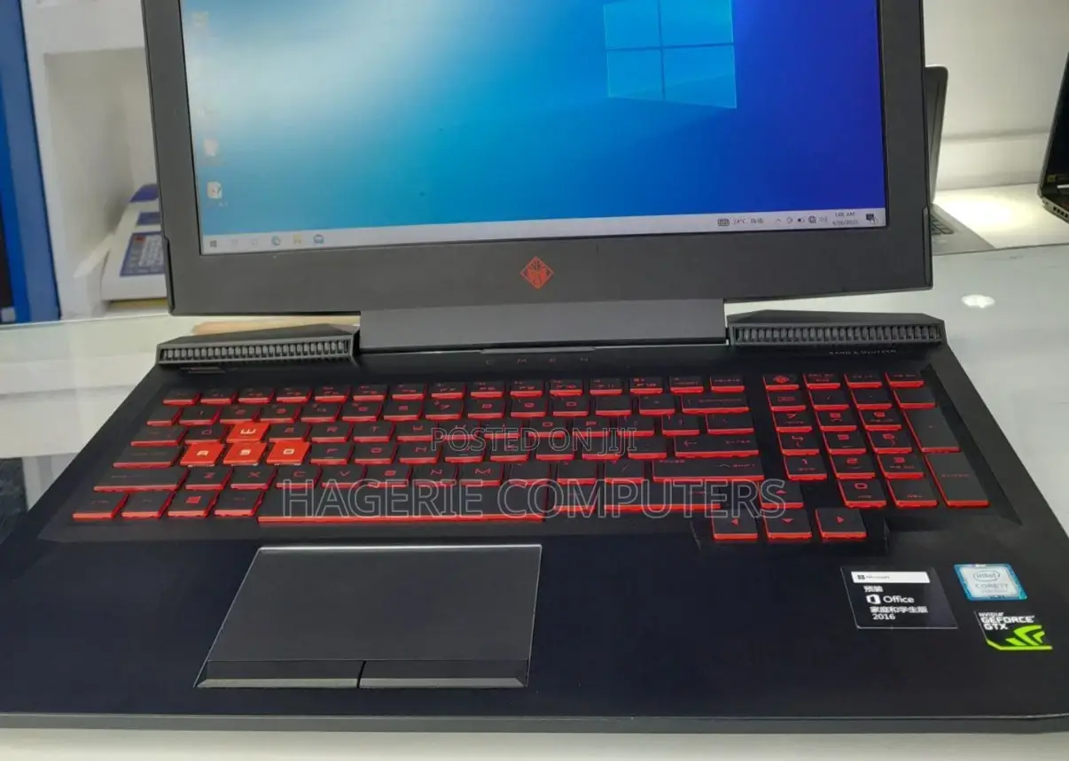 New Laptop HP Omen 17-An188nr 8GB Intel Core I5 HDD+SSD 1T
