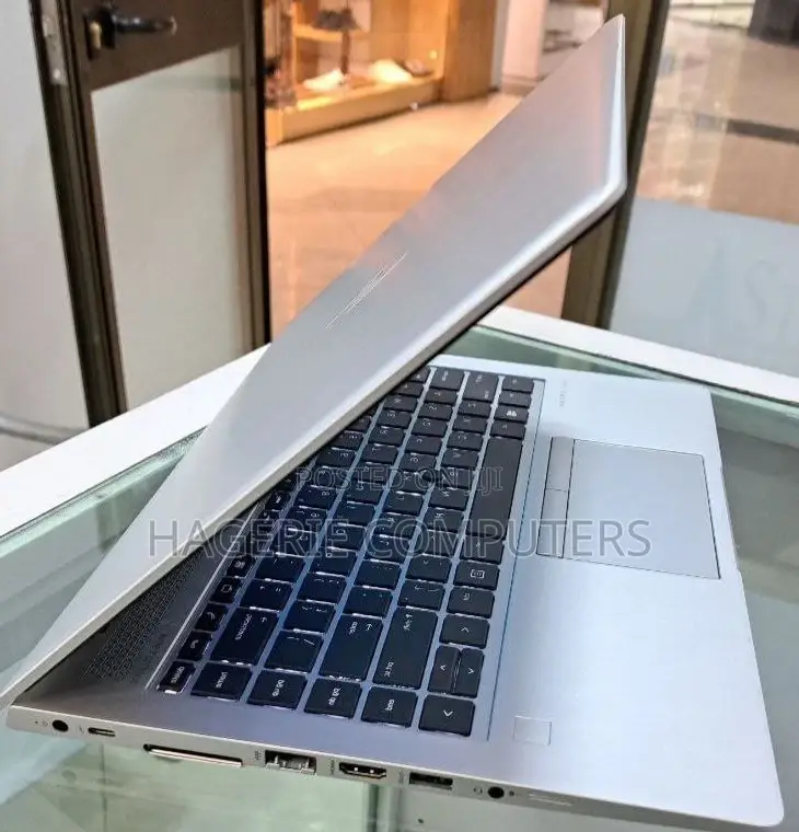 New Laptop HP EliteBook 8740W 8GB Intel Core I5 SSD 512GB