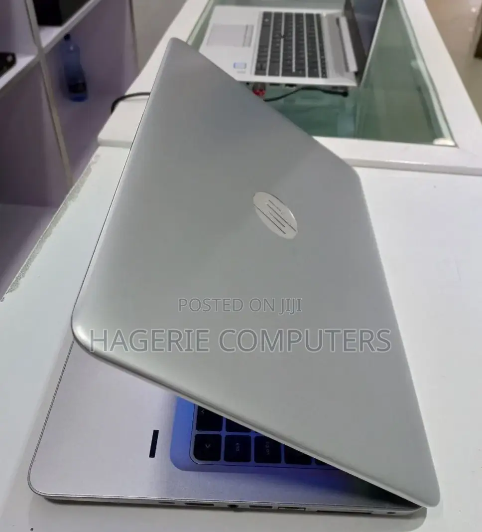 New Laptop HP EliteBook 8440w 8GB Intel Core I5 HDD 1T
