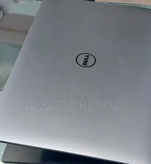 New Laptop Dell Precision 15 5520 16GB Intel Core I7 SSD 512GB