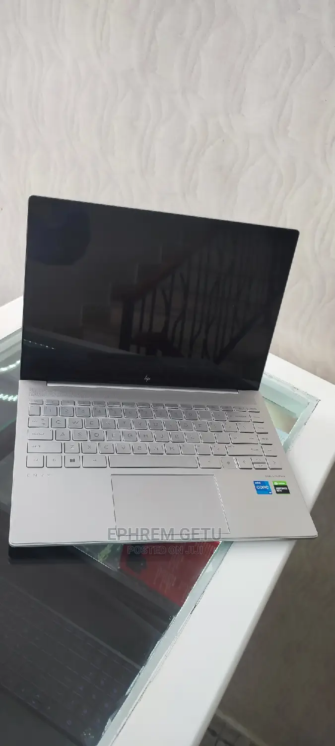 New Laptop HP Envy 14 16GB Intel Core I5 SSD 512GB