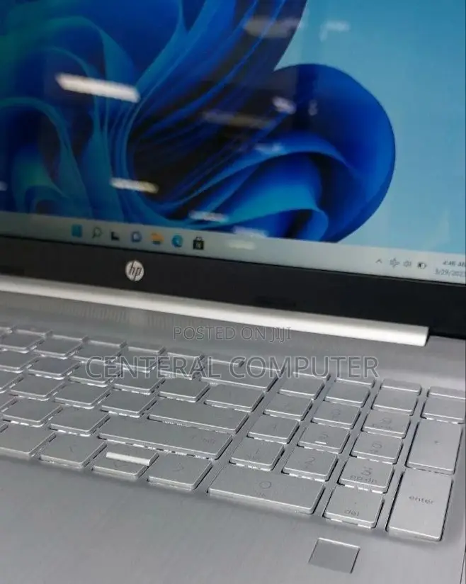 New Laptop HP 14-Dq2031tg 8GB Intel Core I5 SSD 512GB