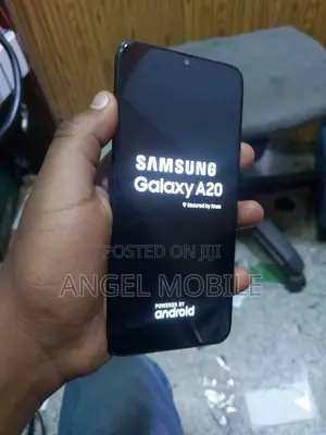 New Samsung Galaxy A20 32 GB Black
