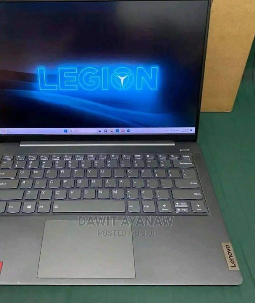 New Laptop Lenovo Legion 5 8GB AMD Ryzen 5 SSD 256GB