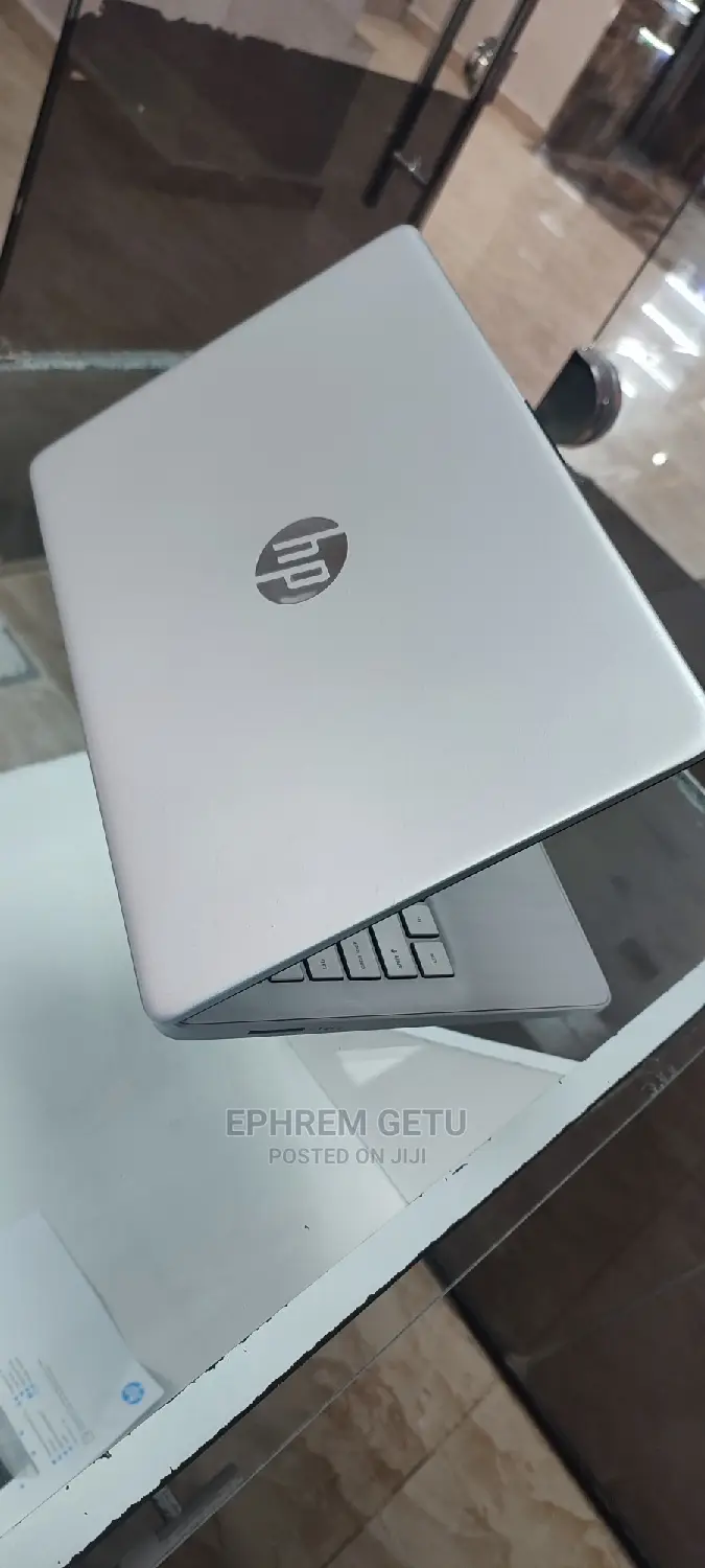 New Laptop HP Stream Notebook 12GB Intel Core I7 SSD 512GB