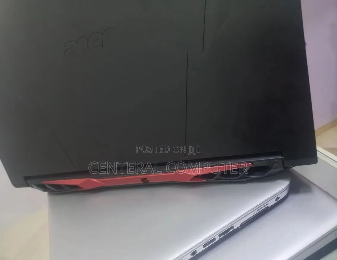 New Laptop Acer NITRO 5 8GB Intel Core I7 SSD 512GB