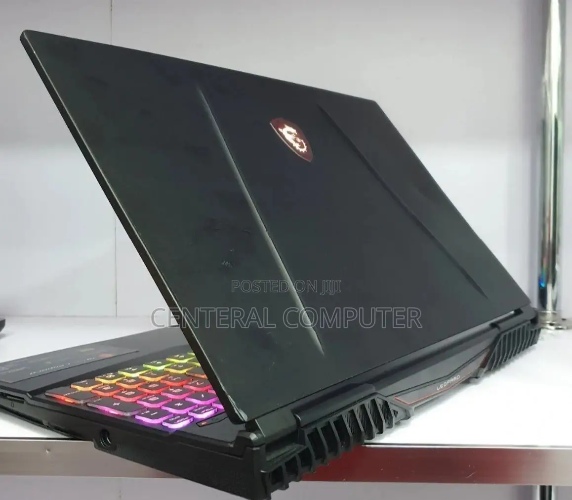 New Laptop MSI GL63 8RD 16GB Intel Core I5 SSD 512GB
