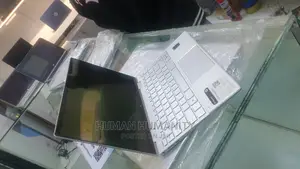 New Laptop HP Envy X360 8GB Intel Core I7 SSD 1T