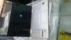 New Laptop HP Envy X360 8GB Intel Core I7 SSD 1T