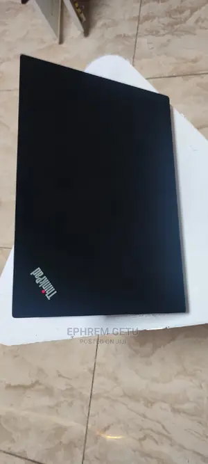 New Laptop Lenovo ThinkPad Yoga 8GB Intel Core I3 SSD 256GB