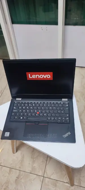 Photo - New Laptop Lenovo ThinkPad Yoga 8GB Intel Core I3 SSD 256GB