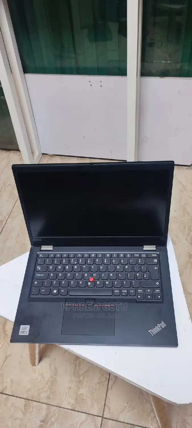 New Laptop Lenovo ThinkPad Yoga 8GB Intel Core I3 SSD 256GB